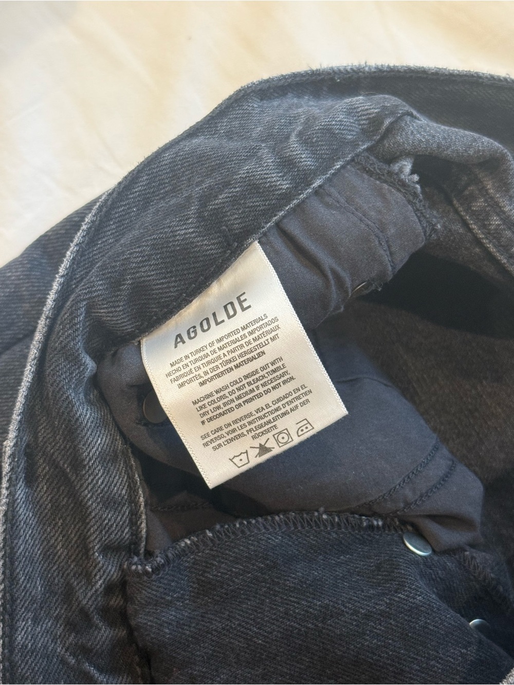 Agolde Black High-Rise Frayed Hem Jean Shorts - Picture 2 of 4